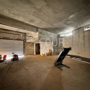 Opatija, novogradnja, vila s bazenom, pogled na more