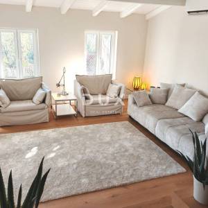 OPATIJA, POBRI - Novoadaptirana samostojeća kuća s dvije stambene jedinice!