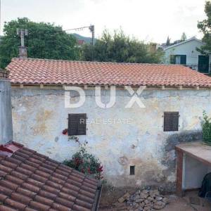 OPATIJA, POBRI - Vila iz 1886 godine sa kamenom starinom