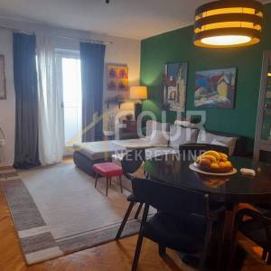 Opatija, stan, 49.85m2, 2S+DB, lođa i spremište