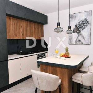 OPATIJA -  stan u vili sa bazenom