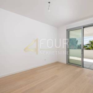 Opatija, vrhunska novogradnja, 2skl, pogled na more