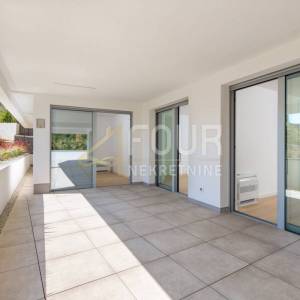 Opatija, vrhunska novogradnja, 2skl, pogled na more