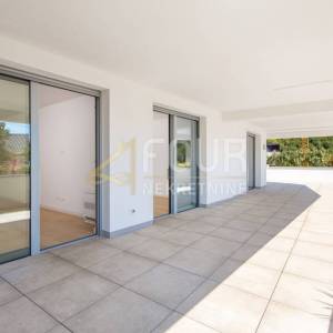 Opatija, vrhunska novogradnja, 2skl, pogled na more