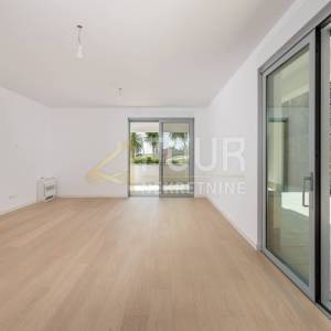 Opatija, vrhunska novogradnja, 2skl, pogled na more