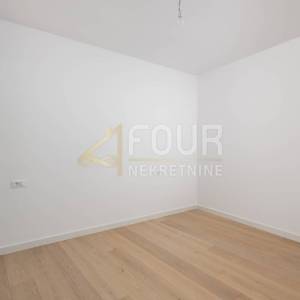 Opatija, vrhunska novogradnja, 2skl, pogled na more