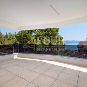 Opatija, vrhunska novogradnja, 2s+db, pogled na more