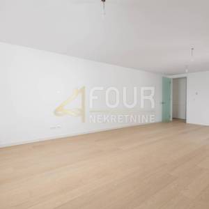 Opatija, vrhunska novogradnja, 2s+db, pogled na more