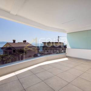 Opatija, vrhunska novogradnja, 2s+db, pogled na more