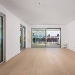 Opatija, vrhunska novogradnja, 2s+db, pogled na more