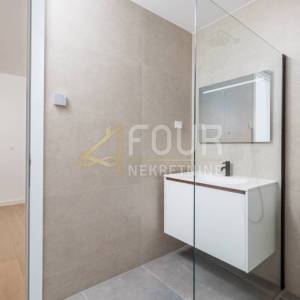 Opatija, vrhunska novogradnja, 2s+db, pogled na more