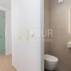 Opatija, vrhunska novogradnja, 2s+db, pogled na more