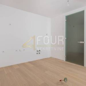 Opatija, vrhunska novogradnja, 2s+db, pogled na more