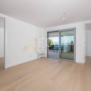 Opatija, vrhunska novogradnja, 2s+db, pogled na more