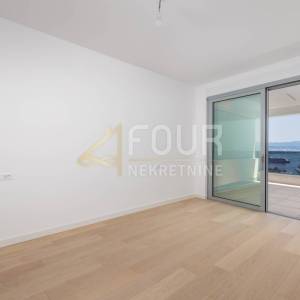 Opatija, vrhunska novogradnja, 2s+db, pogled na more