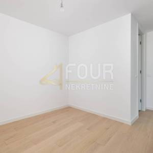 Opatija, vrhunska novogradnja, 2s+db, pogled na more