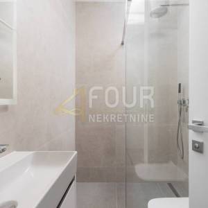 Opatija, vrhunska novogradnja, 2s+db, pogled na more