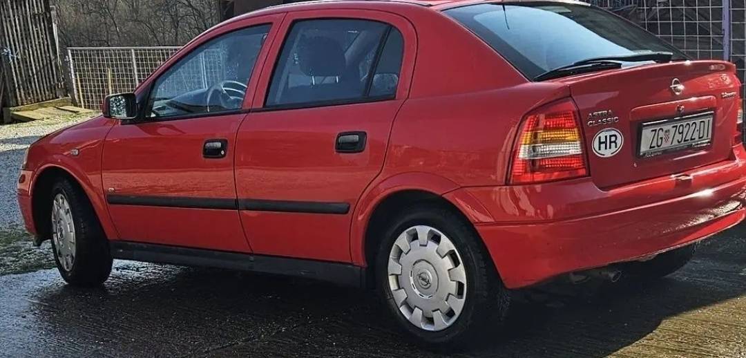 Opel Astra 1.4.16v
