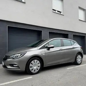 OPEL ASTRA 1.6CDTI /129tkm/prvi vlasnik/HR auto/servisna knjiga/