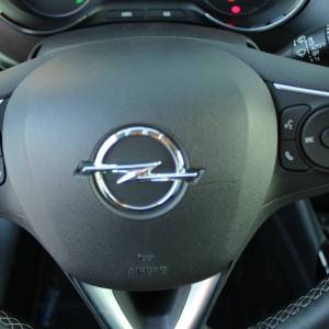 Opel Crossland 1.2 Turbo Ultimate *LED, NAVIGACIJA, KAMERA*