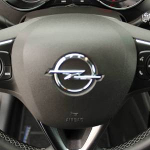 Opel Crossland 1.2 Turbo Ultimate *LED, NAVIGACIJA, KAMERA*