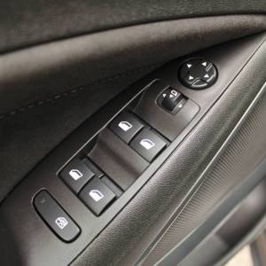 Opel Crossland 1.2 Turbo Ultimate *LED, NAVIGACIJA, KAMERA*