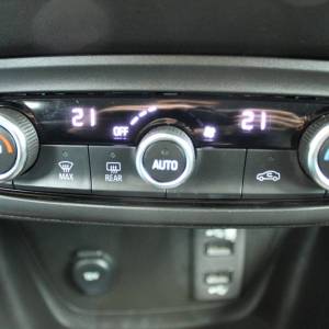 Opel Crossland 1.2 Turbo Ultimate *LED, NAVIGACIJA, KAMERA*