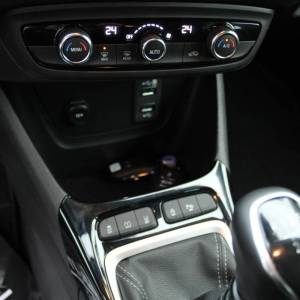 Opel Crossland 1.2 Turbo Ultimate *LED, NAVIGACIJA, KAMERA*