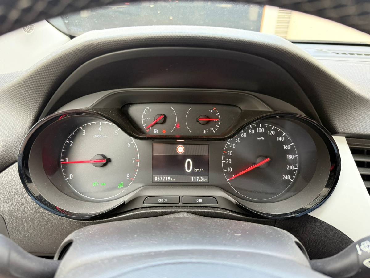 Opel Crossland X turbo 96kw hitno