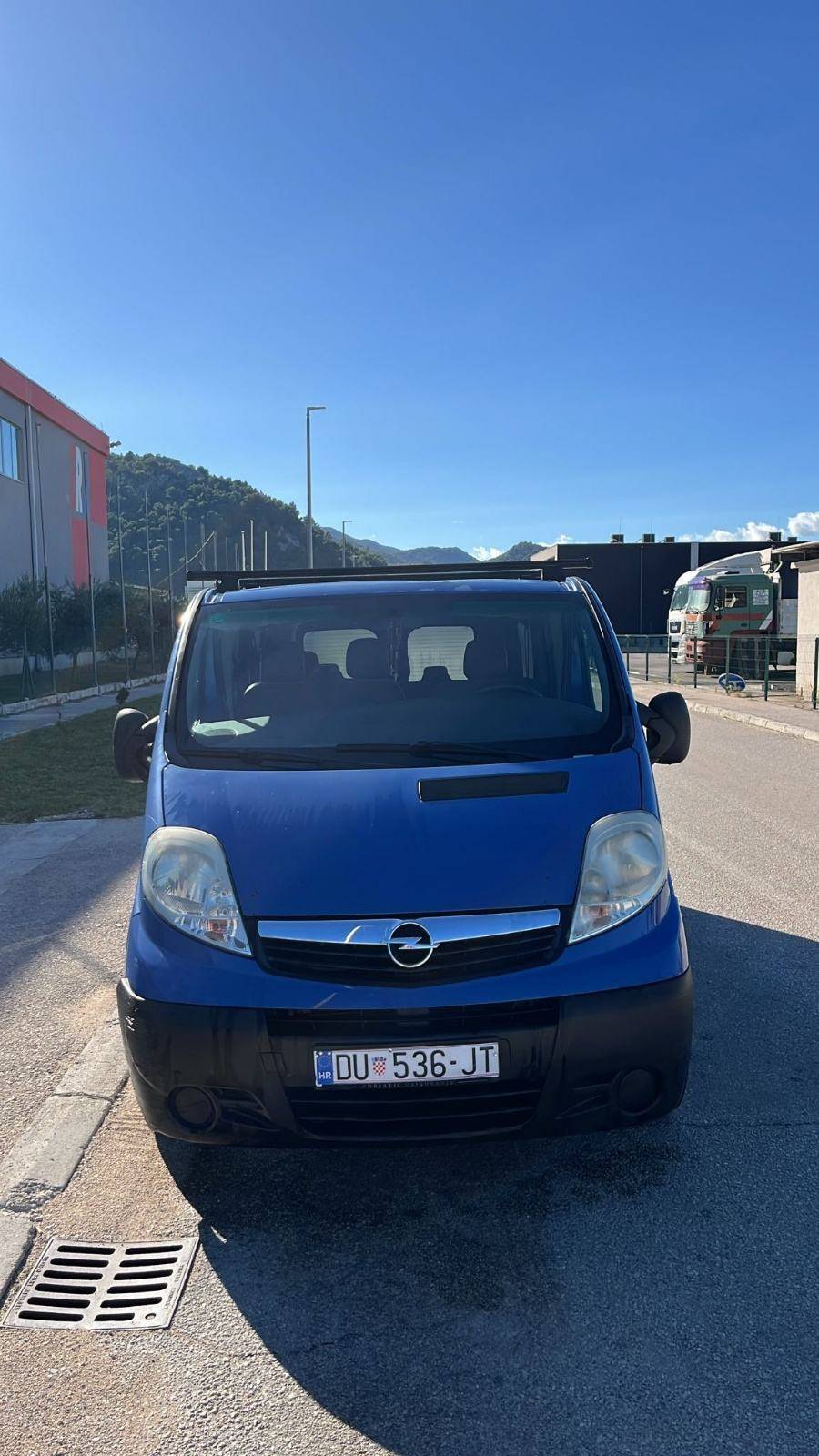 Opel Vivaro 2.5cdti