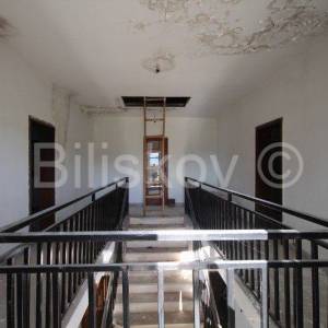 Otavice, Drniš - samostojeća kuća