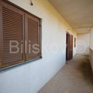 Otavice, Drniš - samostojeća kuća