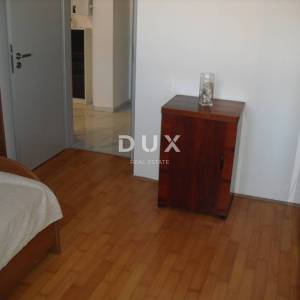 OTOK KRK, GRAD KRK - Apartman 2S+DB od 62 m2 500 m od mora