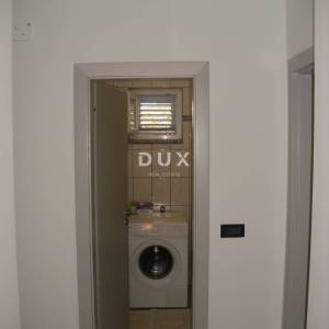 OTOK KRK, GRAD KRK - Apartman 2S+DB od 62 m2 500 m od mora