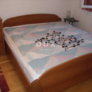 OTOK KRK, GRAD KRK - Apartman 2S+DB od 62 m2 500 m od mora