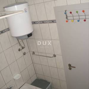 OTOK KRK, GRAD KRK - Apartman 2S+DB od 62 m2 500 m od mora