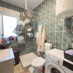 OTOK KRK, GRAD KRK - Stan na odličnoj lokaciji