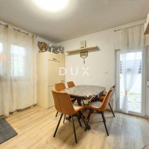 OTOK KRK, GRAD KRK - Stan na odličnoj lokaciji