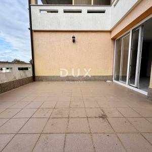 OTOK KRK, NJIVICE - 3S+DB s pogledom na more!