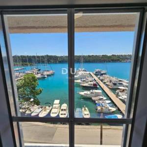 OTOK KRK, OMIŠALJ - VILLA - prvi red do mora, 23 sobe, bazen – kompletno adaptirana 2023., idealna za investiciju s izvrsnim po...