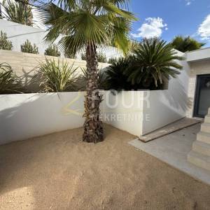 Otok Krk, Sveti Vid, samostojeća kuća s bazenom