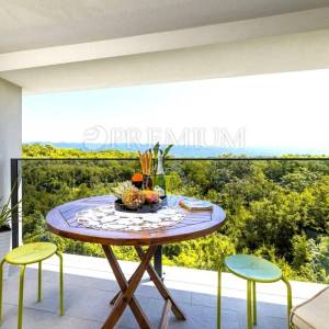 Otok Krk, Uvala Soline – prodaja namještenog apartmana!