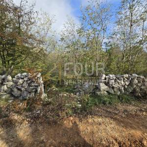 Otok Krk, Vrbnik, građevinsko zemljište 3.022m2