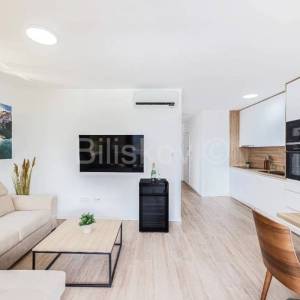 Otok Pag, luksuzna novogradnja prvi red do mora, prodaja