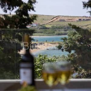 Otok Pag, luksuzna novogradnja prvi red do mora, prodaja