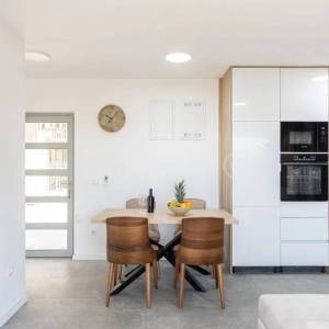 Otok Pag, luksuzna novogradnja prvi red do mora, prodaja