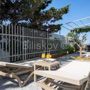 Otok Pag, luksuzna novogradnja prvi red do mora, prodaja