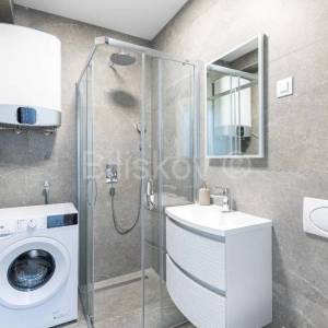 Otok Pag, luksuzna novogradnja prvi red do mora, prodaja