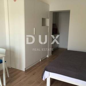 OTOK RAB – unikatna nekretnina prvi red do mora