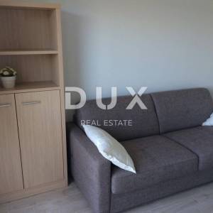 OTOK RAB – unikatna nekretnina prvi red do mora